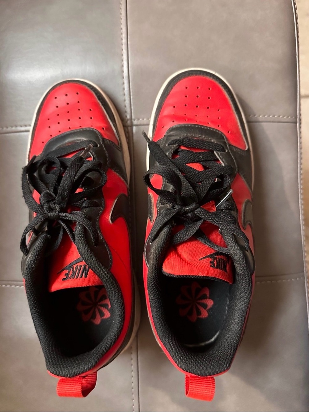 Nike Boys Shoes size 4Y